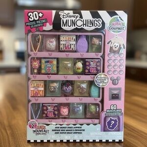 Disney Munchlings Global
Gourmet Series 2 Mini Munch Snack Surprise Set 30 Piece